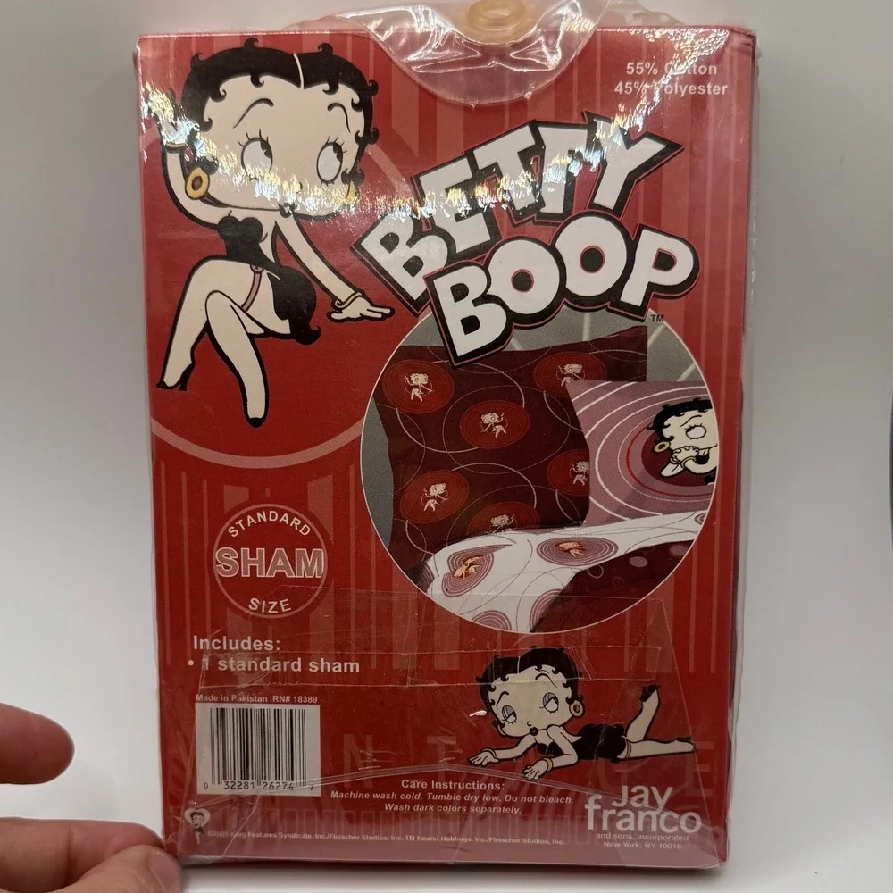 Betty Boop Standard Pillow Sham Red‎ Cartoon Character 2005 King Features